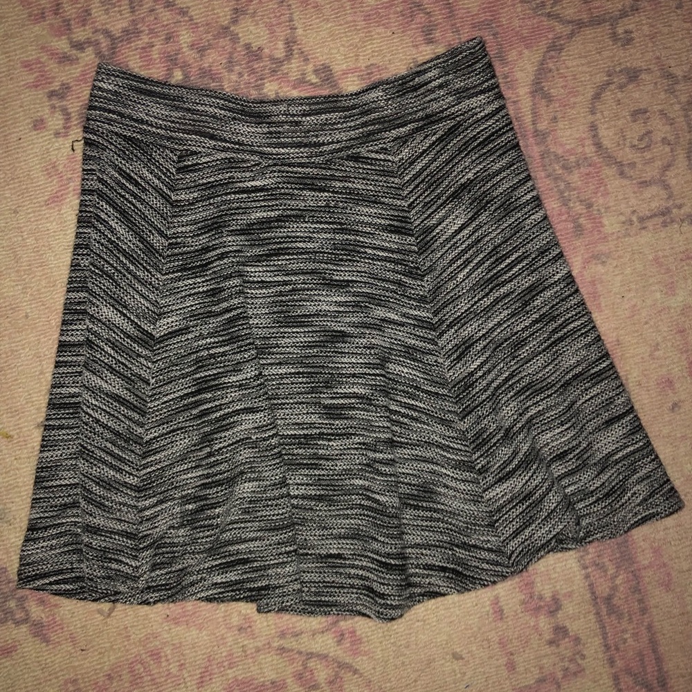 Tweed knit mini skirt